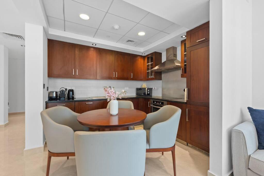 Bellavista - 29 Blvd - 2 Bedroom Fabulous Fountain View Dubaï
