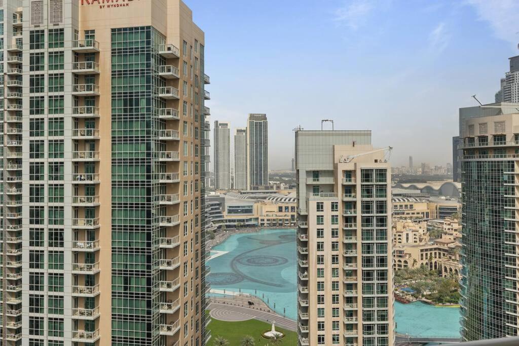 Bellavista - 29 Blvd - 2 Bedroom Fabulous Fountain View * Dubaï